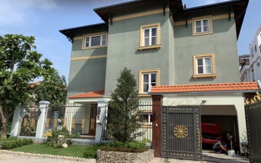 biệt thự villa ở Thạnh Mỹ Lợi Quận 2