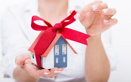 Thủ Tục Cho Tặng Nhà Đất: Quy Định, Hồ Sơ Cần Chuẩn Bị